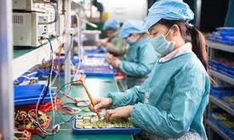 Tiếp tục phân loại DNNN theo Quyết định 22/2021/QĐ-TTg đến khi có văn bản thay thế, nhưng không quá 31/12/2025