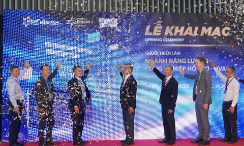 EVNHCMC đồng hành Triển lãm Ngành năng lượng – Công nghiệp hỗ trợ - HVCR năm 2025