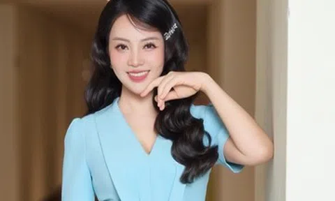 MC Thụy Vân rạng rỡ trở lại VTV sau 2 tháng làm mẹ, Mỹ Tâm đẹp hút hồn