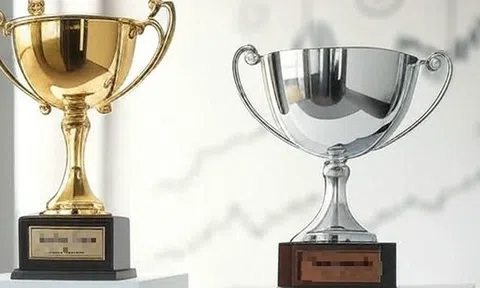 Cập nhật bảng xếp hạng 28 ngân hàng theo mô hình CAMEL: Techcombank và Vietcombank dẫn đầu, Sacombank vọt lên Top 5