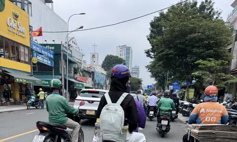 Ứng dụng gọi xe giá rẻ gây áp lực cho các ông lớn Grab, Be...