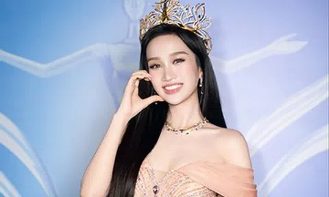 Hoa hậu Trà Giang tuổi 20 ngày càng gợi cảm, tiết lộ điều đặc biệt sau nhiệm kỳ