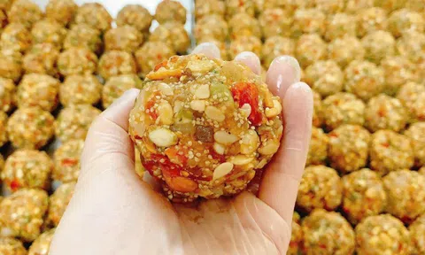 Chọn bánh trung thu nhà làm hay sản xuất công nghiệp?