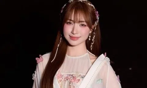 Diệp Lâm Anh và Hòa Minzy ủng hộ Khánh Hoà, Tuấn Hưng gây xúc động khi viết về mẹ