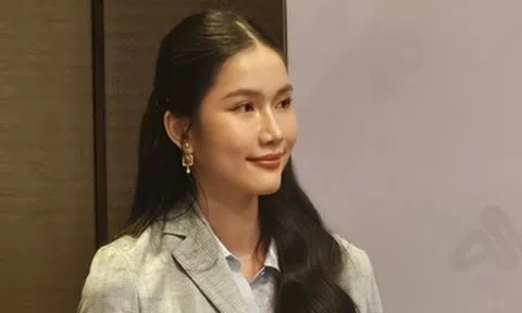 Á hậu Phương Anh đỗ học bổng tiến sĩ gần 3 tỷ đồng, chồng chiều hết mực