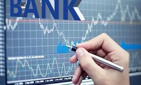 Một cổ phiếu ngân hàng tăng trần phiên 25/7 sau thông tin chia thưởng 'khủng' cho cổ đông, HDB tăng gần 16% trong tuần qua