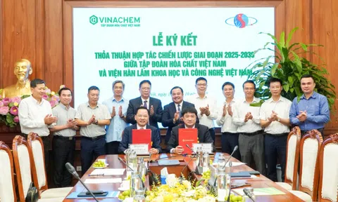 VINACHEM và Viện Hàn lâm Khoa học và Công nghệ Việt Nam ký kết hợp tác chiến lược