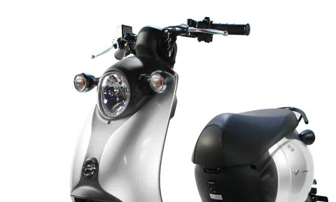 Mẫu xe điện Honda giá 13,8 triệu, sạc đầy chạy 80km