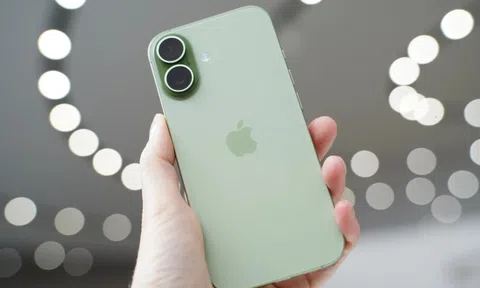 Không phải iPhone 17 Pro Max, đây mới là mẫu iPhone "cháy hàng" kỷ lục, khiến dân tình đổ xô đặt mua