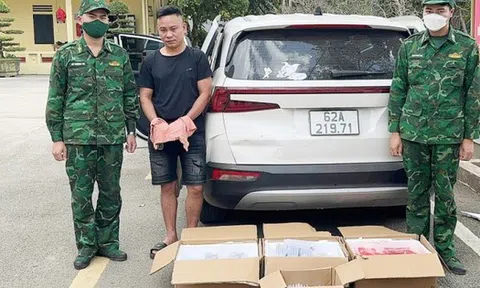 Triệt phá vụ vận chuyển điện thoại di động nhập lậu lớn từ Trung Quốc về Việt Nam
