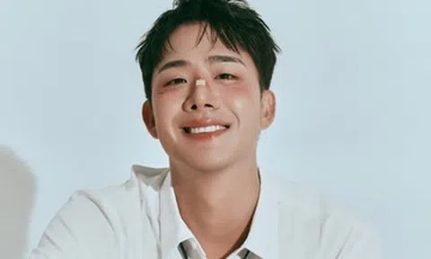 Nam thần 'Địa ngục độc thân' chiến thắng ung thư ngoạn mục