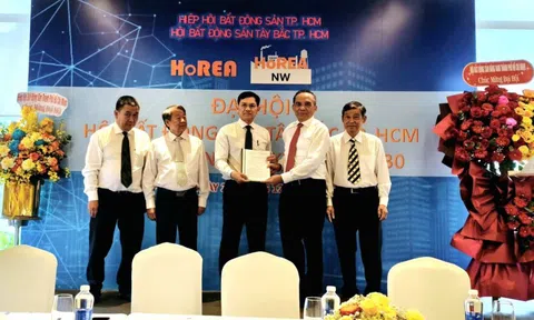 Ông Giang Quốc Dũng làm Chủ tịch Hội Bất động sản Tây Bắc TPHCM