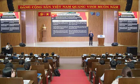 Chuyên gia góp ý: Không vội luật hoá AI