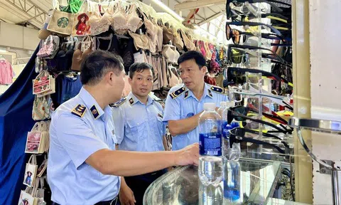 Tp.HCM chuyển cơ quan điều tra 9 vụ thực phẩm giả