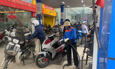 Nhiều mặt hàng xăng dầu tăng giá, dầu hỏa tăng cao nhất 2.513 đồng/lít