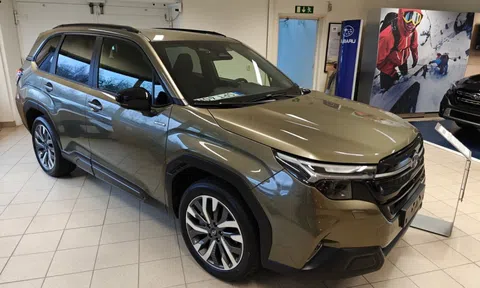 Subaru Forester 2025 ra mắt ĐNÁ tháng sau: Thiết kế mới hoàn toàn, có thể thêm hybrid cạnh tranh CR-V, về Việt Nam sẽ khó rẻ