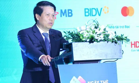 Phó Thống đốc NHNN Phạm Tiến Dũng: Không thể để “mua vé tàu hết 15.000 đồng mà chi phí xử lý giao dịch mất tới 1.000 đồng"