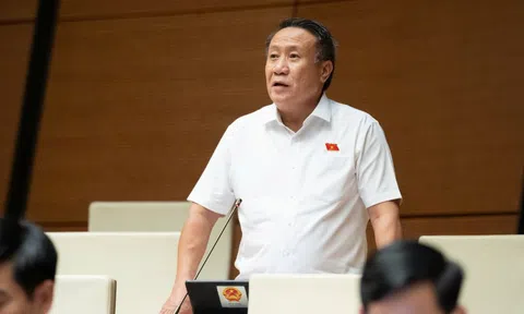 Đại biểu bức xúc việc người dân phải photo sổ đỏ để "làm sạch dữ liệu đất đai"