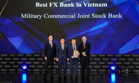 MB giữ vững ngôi vị “Ngân hàng ngoại hối tốt nhất Việt Nam”