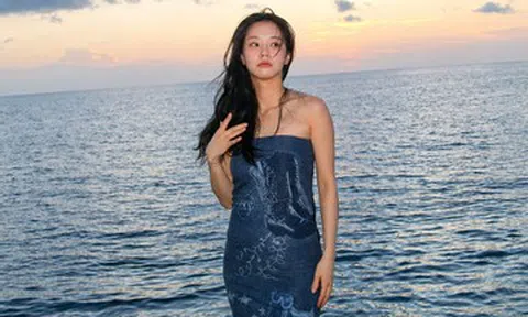 Diễn viên phim 'Reply 1988' hoảng loạn khi bị sóng cuốn ra biển