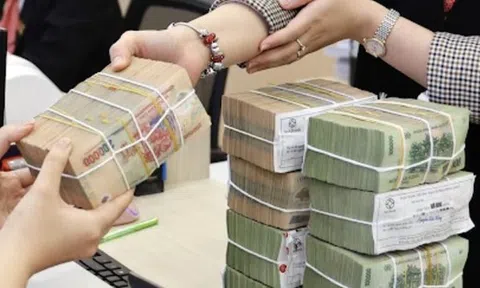 Hai ngân hàng cùng lúc thay chủ tịch