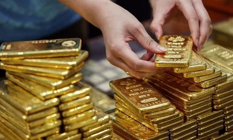 Giá vàng hôm nay 3/1: Vàng miếng đi ngang, vàng nhẫn tăng 1 triệu đồng/lượng