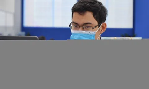 Từ 1/7/2026, chủ sở hữu doanh nghiệp nợ thuế bị tạm hoãn xuất cảnh