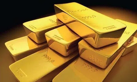 Giới phân tích giảm niềm tin vào vàng sau khi đạt đỉnh mới
