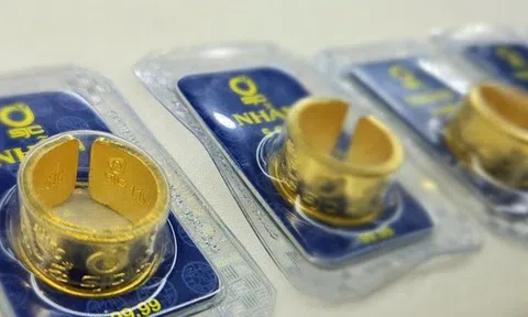 Giá vàng miếng SJC, vàng nhẫn 99,99 tăng tới bao giờ?