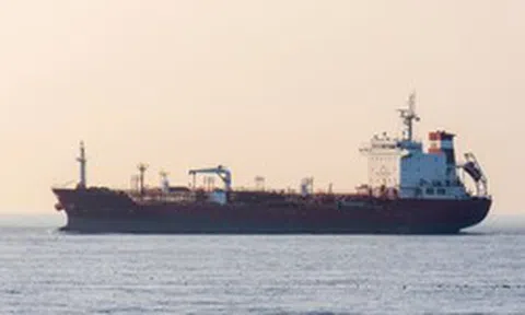 Không phải Nga hay Trung Quốc, 7 tàu từ một quốc gia Đông Nam Á sắp vượt 'trạm thu phí' Hormuz miễn phí