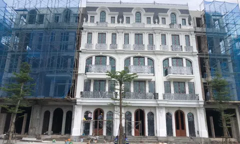 Đại lộ 10 làn xe được mong chờ bậc nhất Hà Nội sắp thông xe đoạn từ Tây Hồ đến Đan Phượng, dự án của tỷ phú Đỗ Anh Tuấn chạy đua tiến độ bàn giao