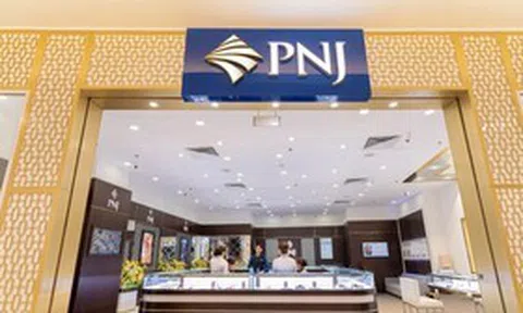 PNJ lên tiếng xin lỗi khách hàng