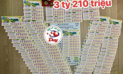 Chuẩn bị đi ngủ, đại lý “bị” khách gọi đổi giải độc đắc xổ số miền Nam