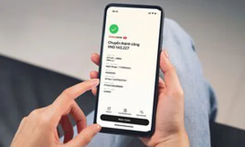 Giao dịch chuyển tiền có thể bị thu phí lên tới 1 triệu đồng: Trường hợp nào bị thu phí, mức phí cụ thể bao nhiêu?