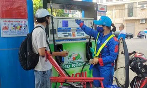 Bộ Công Thương có chỉ đạo sát ngày xăng E10 bán trên toàn quốc