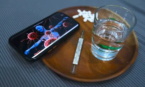 Vì sao cân nặng thay đổi trong ngày?