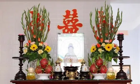 5 việc nên làm với bàn thờ trước ngày 31/12
