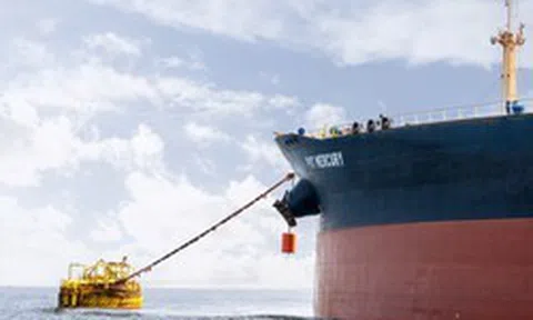 Tin vui: Các đối tác lớn nhất của Việt Nam đua nhau ‘sale off’ dầu thô