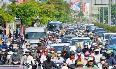 Đường nối 4.800 tỷ đồng đã thông xe, cửa ngõ Tây Bắc TP.HCM vẫn ùn ứ kéo dài