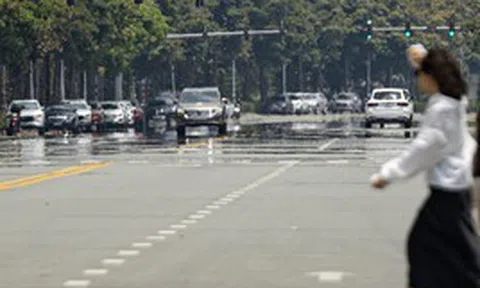 Cảnh báo nắng nóng bao trùm cả nước, nhiều nơi vượt ngưỡng 40°C, kéo dài nhiều ngày