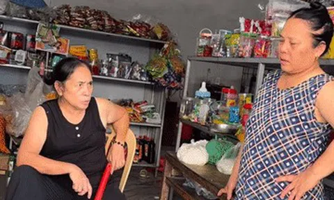 Con gái lấy chồng cách nhà 6 bước chân, bố mẹ sang thông gia chơi 10 lần/ngày