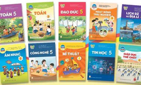 Bộ Giáo dục & Đào tạo yêu cầu cung ứng đủ sách giáo khoa trước 30/8