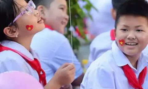 Hà Nội giảm hơn 2.360 hiệu trưởng, hiệu phó sau sắp xếp trường học