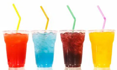 Uống 5 chai nước ngọt mỗi ngày, người phụ nữ 35 tuổi bất ngờ khi đi khám