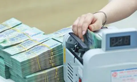 Huy động vốn ngân hàng bất ngờ tăng mạnh, cao hơn tăng trưởng tín dụng
