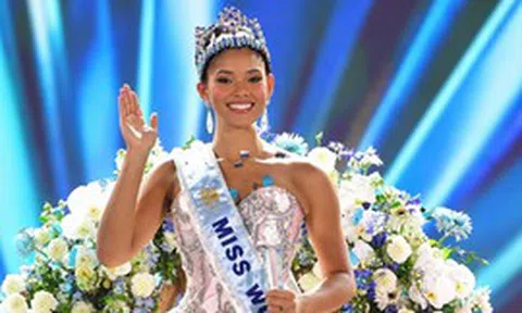 Khoảnh khắc người đẹp Cộng hòa Dominica đăng quang Miss World 2026