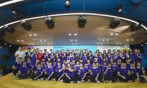 Trường Đại học Intracom khai giảng năm học mới