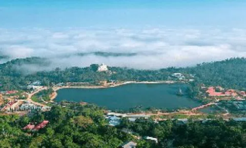 Việt Nam có 1 nơi mát mẻ quanh năm chỉ từ 18 độ C, được ví là ‘Đà Lạt của miền Tây’, sở hữu tượng Phật Di Lặc lớn nhất châu Á