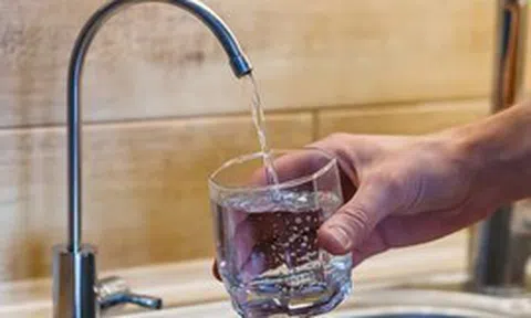 5 lời khuyên cho những gia đình đang uống nước máy lọc