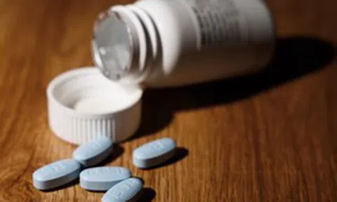 Tin vui cho hàng nghìn bệnh nhân UNG THƯ TUYẾN TỤY: 1 LOẠI THUỐC mới được FDA phê duyệt, giúp tăng gần gấp đôi thời gian sống